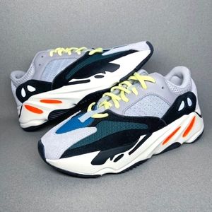 Yeezy boost 700 wave runner